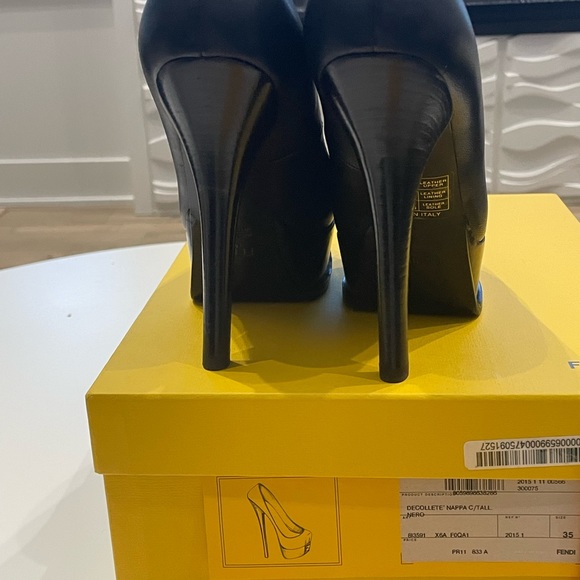 Fendi platform pump - Picture 5 of 5